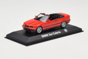 BMW 3 Series E30 Cabriolet Rouge Minichamps 1:43 80429421500 Métal — image 2 sur 4
