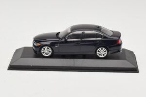 BMW 3 Series E90 Dark Blue Metallic Minichamps 1:43 80420392151-R Métal