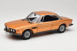 BMW 3.0 CSi E9 Gold Metallic Minichamps 1:18 180029027 Métal