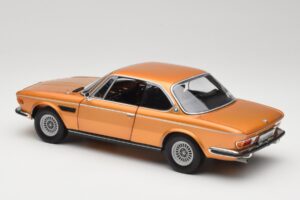 BMW 3.0 CSi E9 Gold Metallic Minichamps 1:18 180029027 Métal — image 7 sur 8