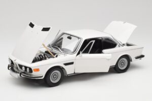 BMW 3.0 CSi E9 Blanc Minichamps 1:18 180029026 Métal — image 2 sur 8
