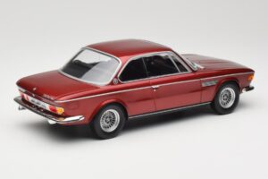 BMW 3.0 CSi E9 Red Metallic Minichamps 1:18 155028031 Métal — image 2 sur 6