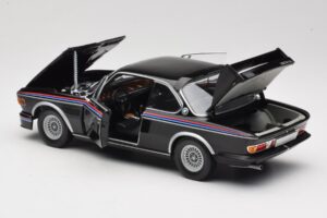 BMW 3.0 CSL E9 Noir Minichamps 1:18 180029025 Métal — image 5 sur 8