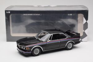BMW 3.0 CSL E9 Noir Minichamps 1:18 180029025 Métal — image 8 sur 8