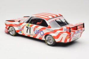 BMW 3.0 CSL E9 #71 Luigi Racing P. Xhenceval / J. Dieudonné 24 Hours of Le Mans 1977 Minichamps 1:18 155772571 Métal — image 5 sur 6