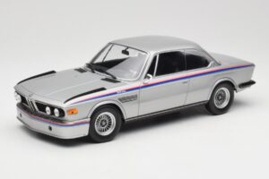 BMW 3.0 CSL E9 Polaris Silver Minichamps 1:18 155028135 Métal