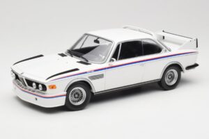 BMW 3.0 CSL E9 Blanc Minichamps 1:18 155028136 Métal