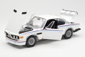BMW 3.0 CSL E9 Avec Kit Aileron Blanc Minichamps 1:18 180029021 Métal — image 2 sur 8