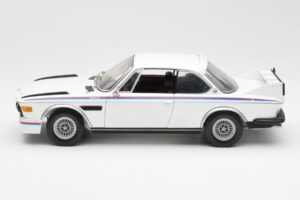 BMW 3.0 CSL E9 Avec Kit Aileron Blanc Minichamps 1:18 180029021 Métal — image 4 sur 8