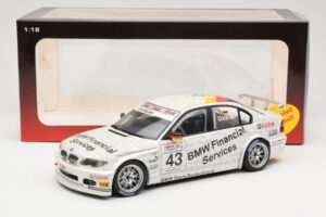 BMW 320i E46 #43 D. Muller WTCC 2005 AUTOart 1:18 80543 Métal — image 6 sur 6