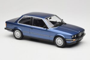 BMW 323i E30 Blue Metallic Minichamps 1:18 155026002 Métal — image 4 sur 6