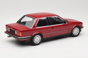 BMW 323i E30 Carmine Minichamps 1:18 155026008 Métal — image 2 sur 6