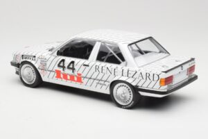 BMW 325i E30 #44 A. Vogt / K. Oestreich Class Winners EG Trophy ETCC Zolder 1986 Minichamps 1:18 155862644 Métal — image 5 sur 6