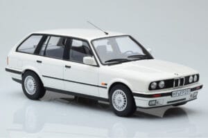 BMW 325i E30 Touring Blanc Édition Limitée Norev 1:18 183217 Métal — image 4 sur 6