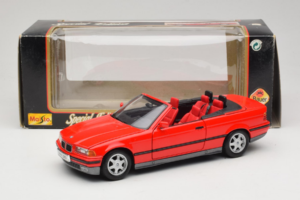 BMW 325i E36 Cabriolet Rouge Maisto 1:18 50229 Métal — image 8 sur 8
