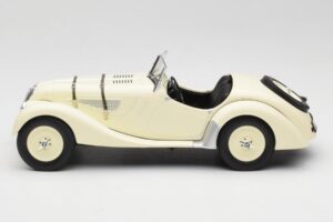 BMW 328 Roadster Blanc Minichamps 1:18 80432411548 Métal — image 3 sur 6