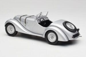 BMW 328 Argent Minichamps 1:18 155025030 Métal — image 5 sur 6