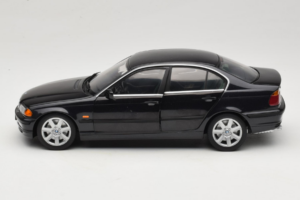 BMW 328i E46 Noir UT Models 1:18 80439422373 Métal — image 4 sur 8