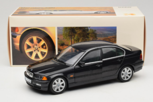 BMW 328i E46 Noir UT Models 1:18 80439422373 Métal — image 8 sur 8