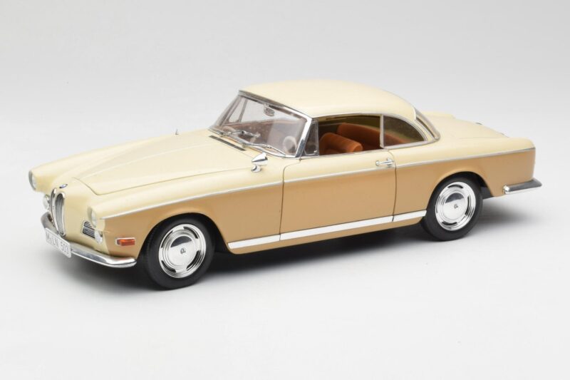 BMW 503 Beige Revell 1:18 8832 Métal