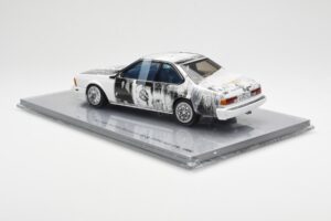 BMW 635 CSi E24 Art Car Robert Rauschenberg AUTOart 1:18 80430150924 Métal — image 5 sur 8
