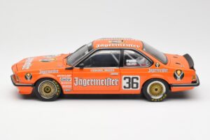 BMW 635 CSi E24 #1 European Touring Car Championship Jagermeister 1985 AUTOart 1:18 80430145825 Métal — image 4 sur 8