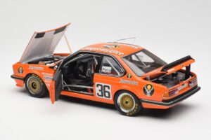 BMW 635 CSi E24 #1 European Touring Car Championship Jagermeister 1985 AUTOart 1:18 80430145825 Métal — image 5 sur 8