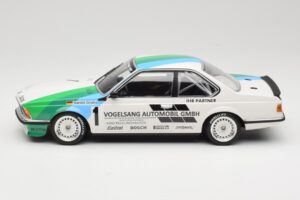 BMW 635 CSi E24 Vogelsang Automobile H. Grohs Winner Bergischer Löwe Zolder 1984 Minichamps 1:18 155842511 Métal — image 3 sur 6