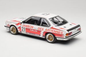 BMW 635CSi E24 Team Brun Motorsport #21 H. Grohs / T. Boutsen Spa 24 Hours 1985 Minichamps 1:18 155852521 Métal — image 5 sur 6