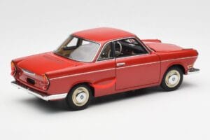 BMW 700 Sport Coupe Spanish Rouge AUTOart 1:18 70652 Métal — image 3 sur 8