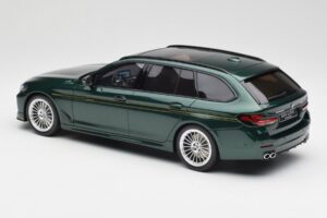 BMW Alpina B5 G31 Touring Vert GT Spirit 1:18 GT475 Résine — image 3 sur 5