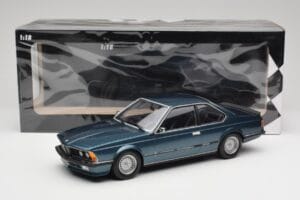 BMW 635 CSi E24 Petrol Blue Metallic Minichamps 1:18 155028108 Métal — image 6 sur 6