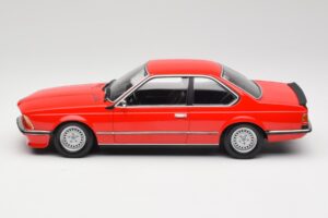 BMW 635 CSi E24 Rouge Édition Concessionnaire Minichamps 1:18 80435B5D026 Métal — image 3 sur 6