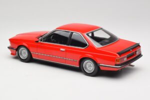 BMW 635 CSi E24 Rouge Édition Concessionnaire Minichamps 1:18 80435B5D026 Métal — image 5 sur 6