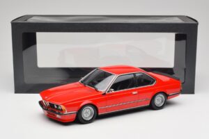 BMW 635 CSi E24 Rouge Édition Concessionnaire Minichamps 1:18 80435B5D026 Métal — image 6 sur 6