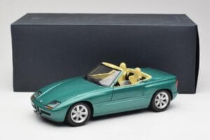 BMW Z1 E30 Fun Vert Minichamps 1:18 80430148536 Métal — image 8 sur 8