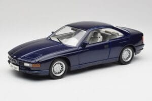 BMW E31 850i Mauritius Bleu Maisto 1:18 438813100299 Métal