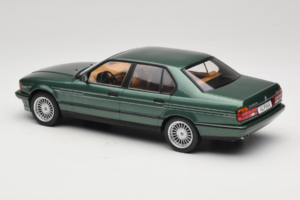 BMW Alpina B11 E32 3.5 Metallic Green MCG 1:18 MCG18233 Métal — image 5 sur 6