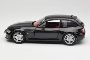BMW Z3 E36 M Coupé Cosmos Noir UT Models 1:18 80439422193 Métal — image 4 sur 8