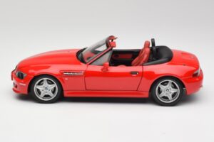 BMW Z3 E36 M Roadster Imola Rouge UT Models 1:18 20411 Métal — image 4 sur 8