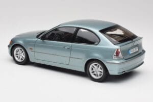 BMW 325Ti E46 Compact Bleu Clair Métallisé Kyosho 1:18 80430024439 Métal — image 7 sur 8