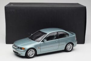 BMW 325Ti E46 Compact Bleu Clair Métallisé Kyosho 1:18 80430024439 Métal — image 8 sur 8