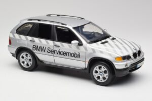 BMW X5 E53 3.0d Service Mobil Kyosho 1:18 80430305646 Métal — image 6 sur 8