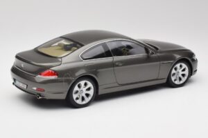 BMW 6 E63 Coupé Bronze Clair Kyosho 1:18 80430153283 Métal — image 3 sur 8