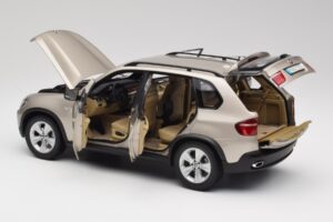 BMW X5 E70 4.8i Platinum Bronze Métallique Kyosho 1:18 80430413413 Métal — image 5 sur 8