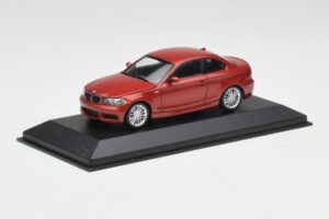 BMW 1M E82 Orange Minichamps 1:43 413020023 Métal — image 2 sur 5