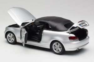 BMW 135i E88 Cabriolet Titan Argent Kyosho 1:18 80430427021 Métal — image 5 sur 8