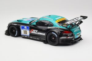 BMW Z4 E89 GT3 BMW Team Vita4one #18 J. Klingmann / M. Wittmann ADAC 24 Hours Nurburgring 2012 Minichamps 1:18 151122318 Méta — image 5 sur 6