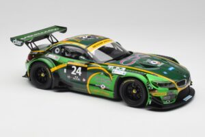 BMW Z4 E89 GT3 #24 Saudi Falcons K. Al Faisal / A. Binladen Dubai 24 Hours 2013 Minichamps 1:18 151132324 Métal — image 4 sur 6