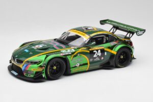 BMW Z4 E89 GT3 #24 Saudi Falcons K. Al Faisal / A. Binladen Dubai 24 Hours 2013 Minichamps 1:18 151132324 Métal